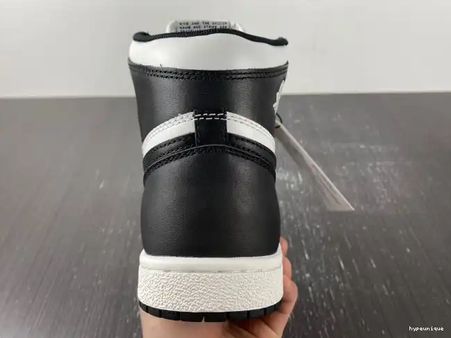 HYPE (2023) High Black BQ4422-001 White Jordan 85 1 Retro 0328